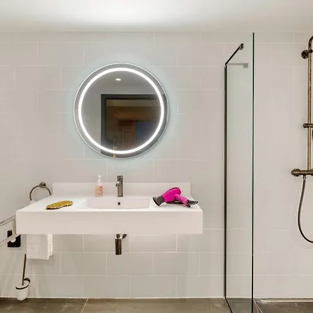 Hotel Moxy *