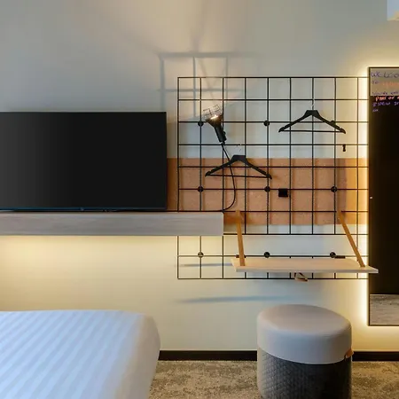 Moxy Hotel Antwerp
